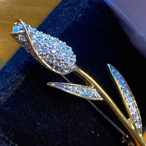 Vintage Butler Signed Tulip Brooch – Heavy Gold Plated Rhinestone Flower Pin